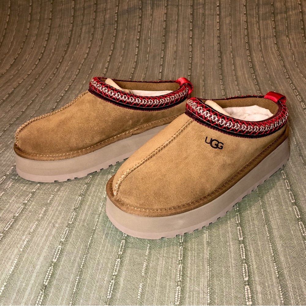 NEW UGG Tazz Platform Slippers Chestnut
